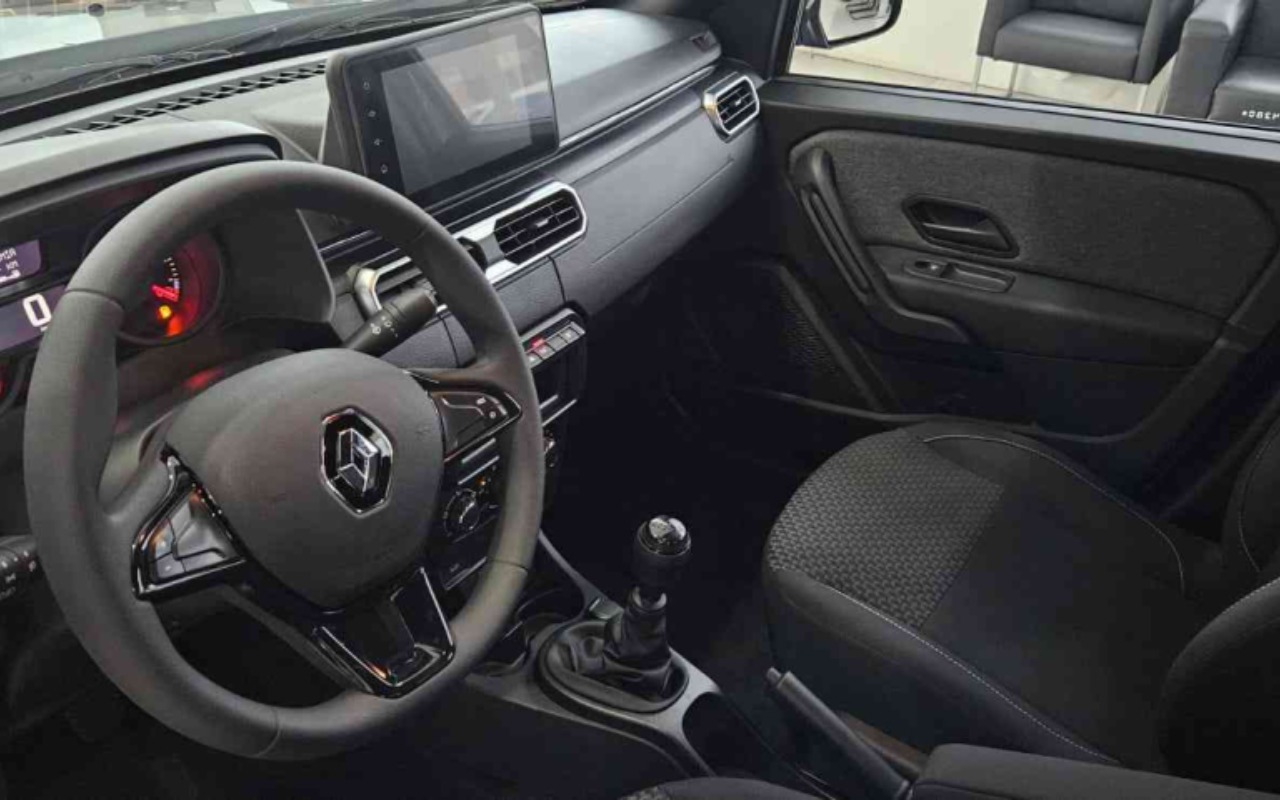 imagem-https://www.socarrao.com.br/sc-vehicle-images-prod/2817173/1784825163265-YXBwLXBob3Rvcy1tbGFMa3VxTjhUQklRVmdYOVhET1hmbEZkWlVtaXpNaC5qcGc.jpg