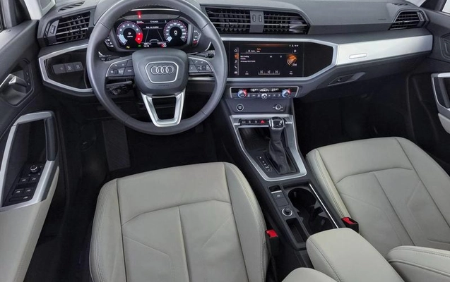 imagem-https://www.socarrao.com.br/sc-vehicle-images-prod/2817965/1788959298842-8303000_8_B_2eb2a3071e.jpeg