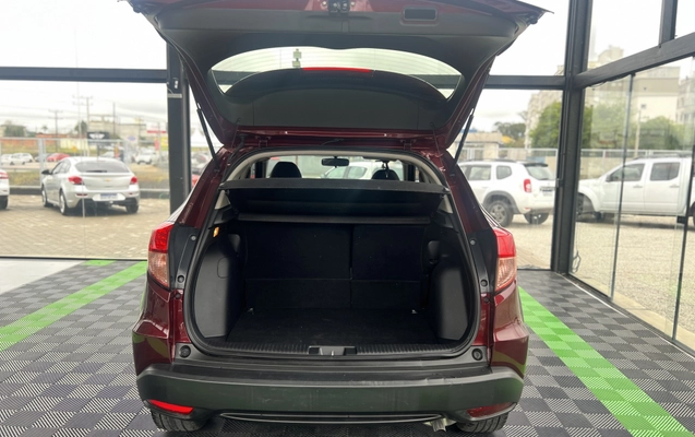 imagem-https://www.socarrao.com.br/sc-vehicle-images-prod/2818193/1784829051386-003_994bf06db27eb78c11be015994ff3ef4.jpeg