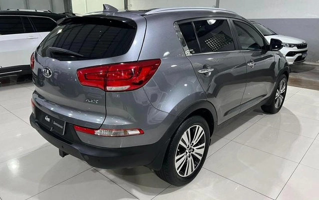 imagem-https://www.socarrao.com.br/sc-vehicle-images-prod/2818267/1784829286525-8297956_2_B_b813c55ae5.jpeg