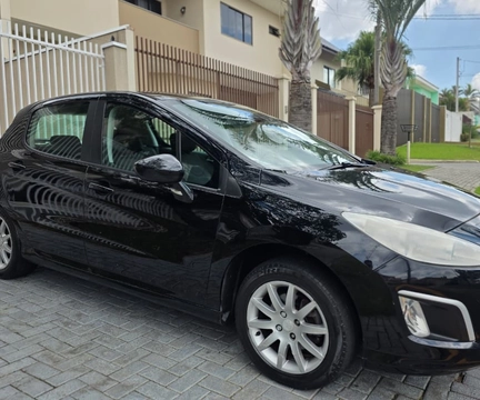 Peugeot 308 2013 Preto — foto 1 de 3
