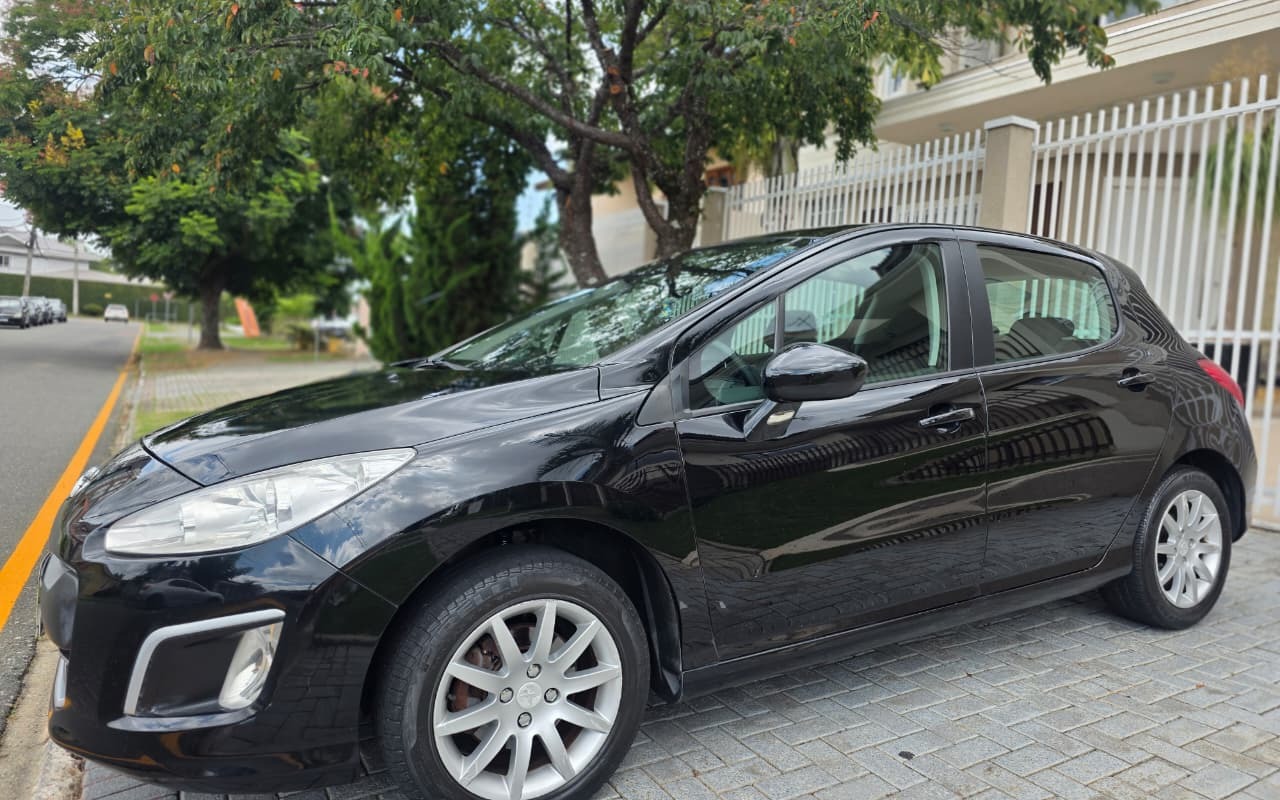 imagem-https://www.socarrao.com.br/sc-vehicle-images-prod/2818324/1784832616323-SU1HLTIwMjYwMzIzLVdBMDA3My5qcGc.jpg
