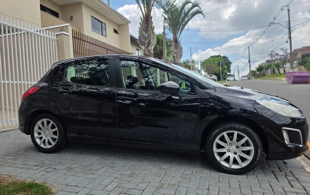 imagem-https://www.socarrao.com.br/sc-vehicle-images-prod/2818324/1784832616557-SU1HLTIwMjYwMzIzLVdBMDA2Ny5qcGc.jpg