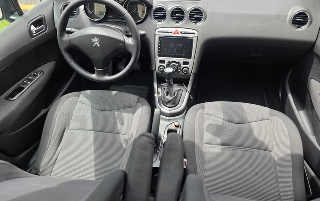 imagem-https://www.socarrao.com.br/sc-vehicle-images-prod/2818324/1784832617079-SU1HLTIwMjYwMzIzLVdBMDA3OC5qcGc.jpg
