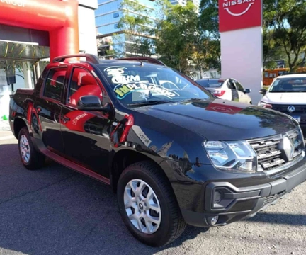 Renault Duster Oroch 2025 Preto — foto 1 de 3