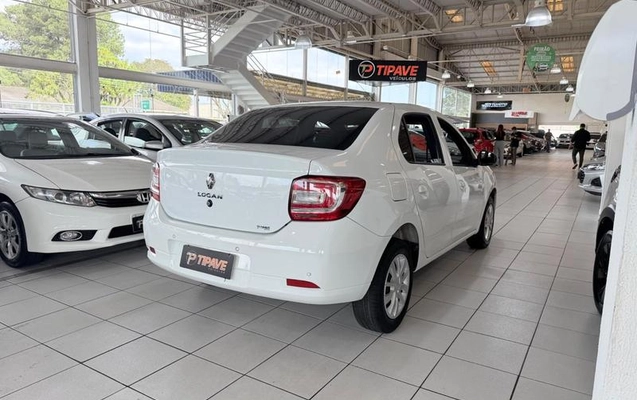 imagem-https://www.socarrao.com.br/sc-vehicle-images-prod/2818436/1789231418501-8299623_3_B_500f0a4692.jpeg