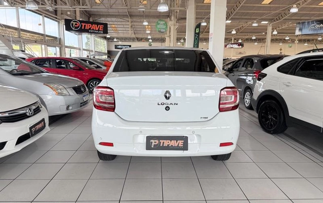 imagem-https://www.socarrao.com.br/sc-vehicle-images-prod/2818436/1789231418502-8299623_4_B_7a3a915067.jpeg