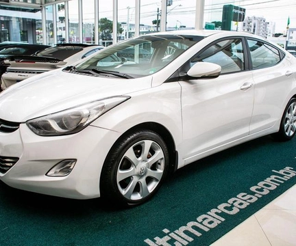 Hyundai Elantra GLS 1.8 16V Aut. 2013 Branco — foto 1 de 3