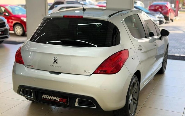 imagem-https://www.socarrao.com.br/sc-vehicle-images-prod/2818477/1785336488824-8308765_3_B_44ea6c6147.jpeg