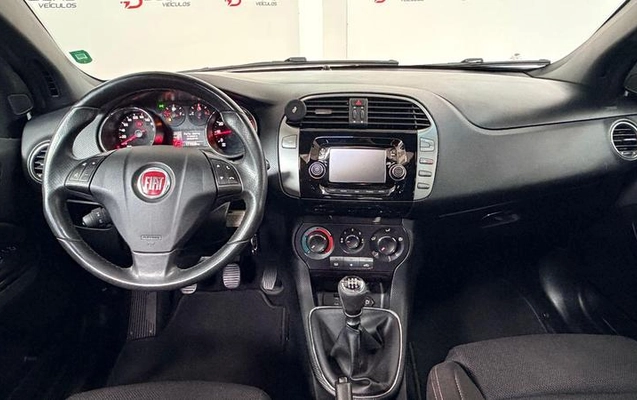 imagem-https://www.socarrao.com.br/sc-vehicle-images-prod/2818559/1784830727095-8308841_3_B_59d77085a5.jpeg