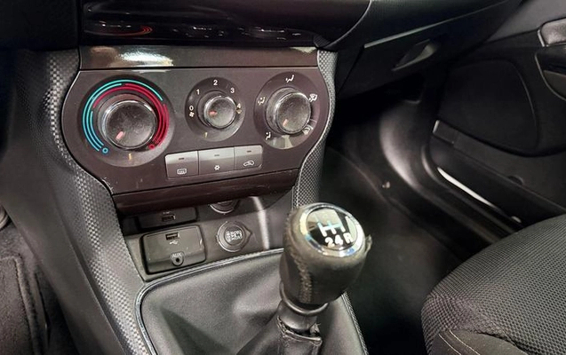 imagem-https://www.socarrao.com.br/sc-vehicle-images-prod/2818559/1784830727103-8308841_6_B_91ce6694f5.jpeg