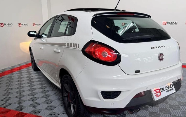 imagem-https://www.socarrao.com.br/sc-vehicle-images-prod/2818559/1784830727109-8308841_0_B_ff108e371f.jpeg