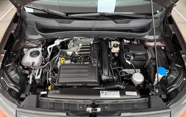 imagem-https://www.socarrao.com.br/sc-vehicle-images-prod/2818921/1788282767212-8278104_9_B_73ec2a3189.jpeg