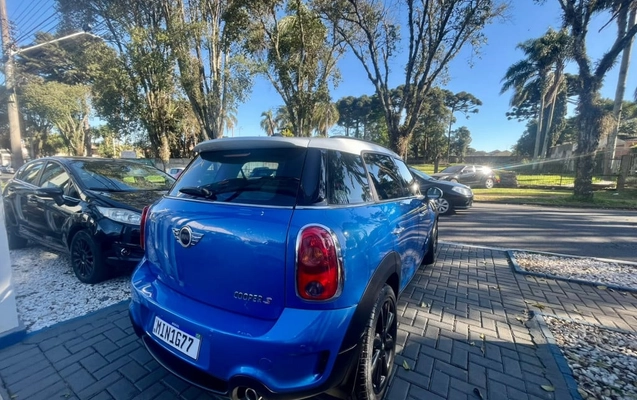 imagem-https://www.socarrao.com.br/sc-vehicle-images-prod/2818973/1784997279702-vehicle_image_1784832263_63f71db0b53f425fed64705bb6105ff1.jpeg
