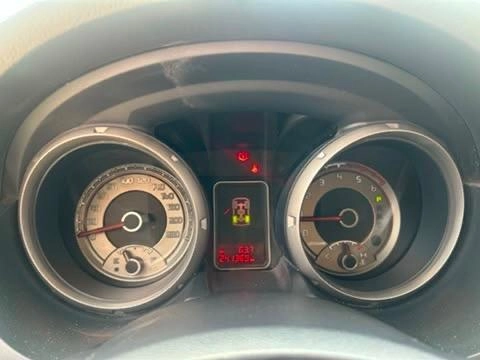 imagem-https://www.socarrao.com.br/sc-vehicle-images-prod/2819013/1792586170641-8307892_16_B_ab3aeae048.jpeg