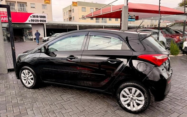 imagem-https://www.socarrao.com.br/sc-vehicle-images-prod/2819180/1786042546463-8296607_13_B_4726bf1cfc.jpeg