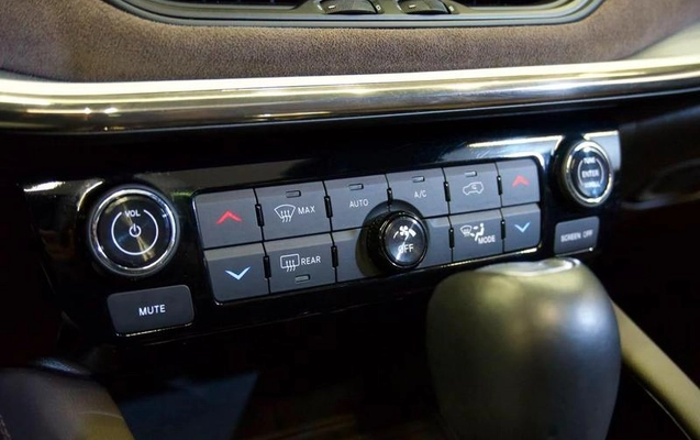 imagem-https://www.socarrao.com.br/sc-vehicle-images-prod/2819181/1789419293413-8275698_12_B_9016ac11b8.jpeg