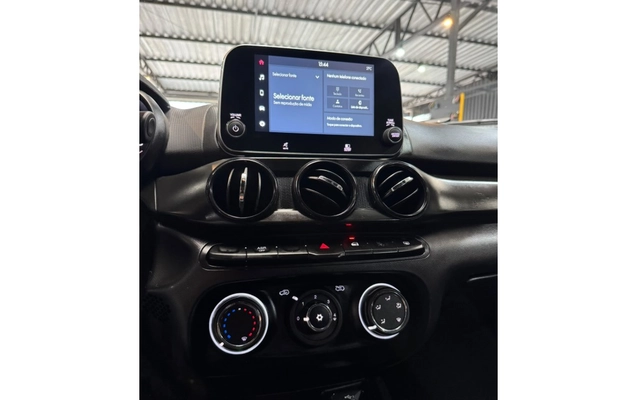 imagem-https://www.socarrao.com.br/sc-vehicle-images-prod/2819209/1784833655106-3_040630.jpg