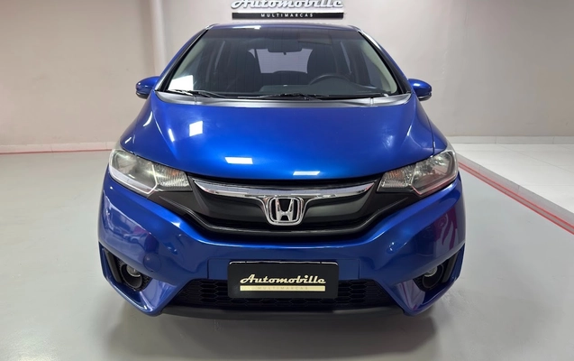 imagem-https://www.socarrao.com.br/sc-vehicle-images-prod/2819215/1784833725853-8b1ebe71-e230-4df8-8ce8-fcbcd26846c5.jpg