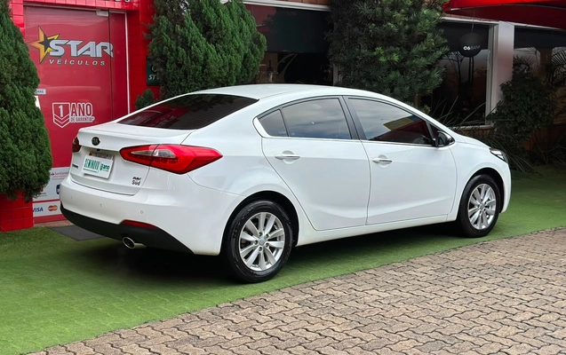 imagem-https://www.socarrao.com.br/sc-vehicle-images-prod/2819247/1784833927941-4544c203-8d93-4be4-8344-ebfd6037e9a3.jpg