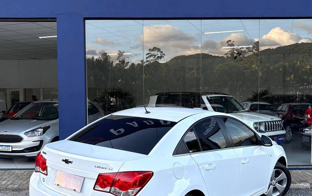 imagem-https://www.socarrao.com.br/sc-vehicle-images-prod/2819302/1784834131715-090d926c97a44096aa20343e5617c237_1784832025242.jpg