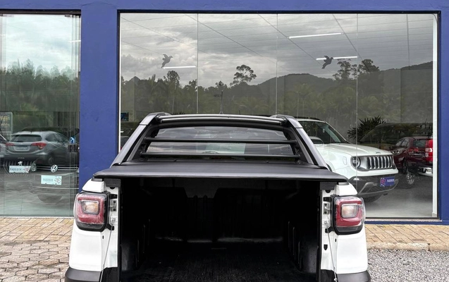 imagem-https://www.socarrao.com.br/sc-vehicle-images-prod/2819331/1784834279664-4d1989bfec554d2b8d6ca5eb86b4026b_1784832504868.jpg