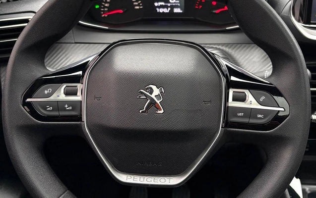 imagem-https://www.socarrao.com.br/sc-vehicle-images-prod/2819372/1784834350570-e66e6bbf76364d2490c5258a4882d0a9_1784833385426.jpg