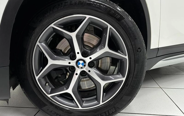 imagem-https://www.socarrao.com.br/sc-vehicle-images-prod/2819442/1789137191036-8309349_11_B_53b9518fd7.jpeg
