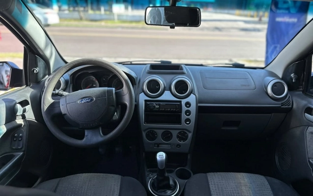 imagem-https://www.socarrao.com.br/sc-vehicle-images-prod/2819640/1787494543538-vehicle_image_1785183372_164b81e9c771afcada7cf2ded5f328ac.jpeg