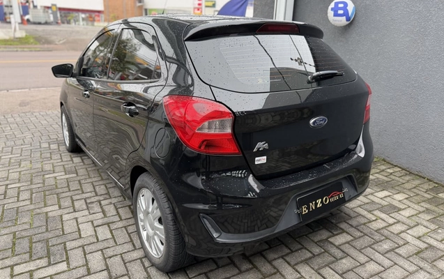 imagem-https://www.socarrao.com.br/sc-vehicle-images-prod/2819652/1784835721089-vehicle_image_1784812981_2e1ec790226fca24cd50446e932d1349.jpeg