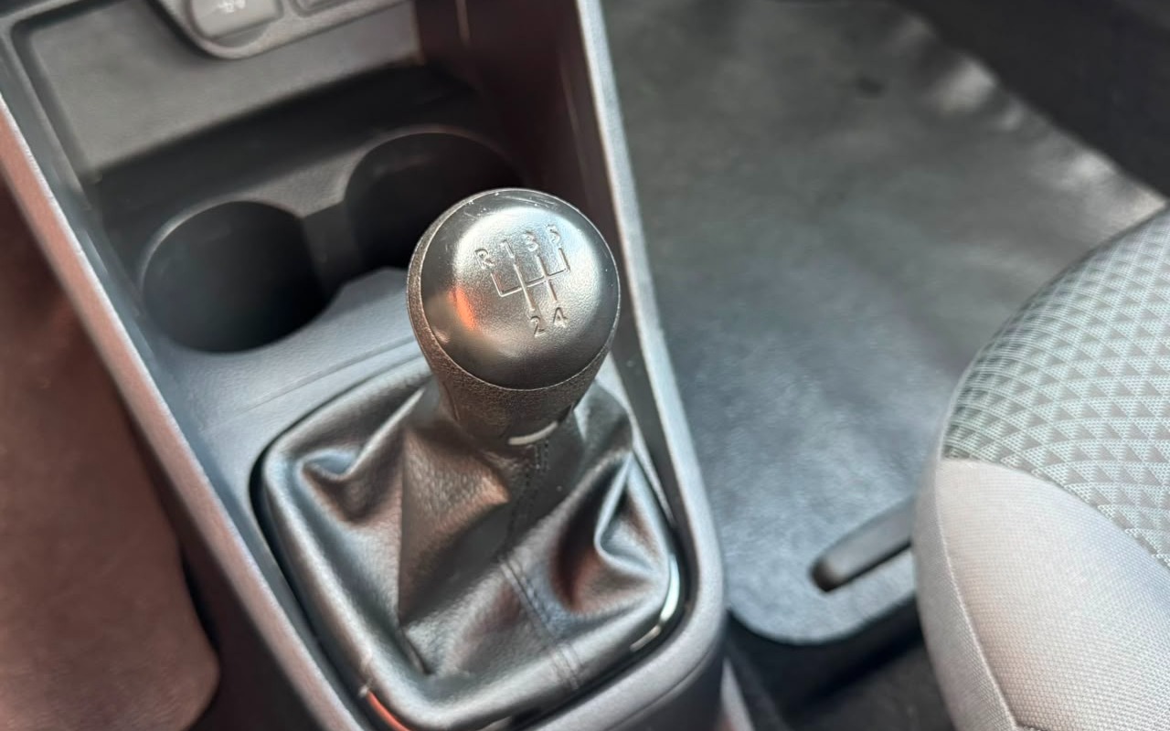 imagem-https://www.socarrao.com.br/sc-vehicle-images-prod/2819733/1784836020305-V2hhdHNBcHAgSW1hZ2UgMjAyNi0wNy0yMyBhdCAxNi4yOC4xMCAoNCkuanBlZw.jpeg
