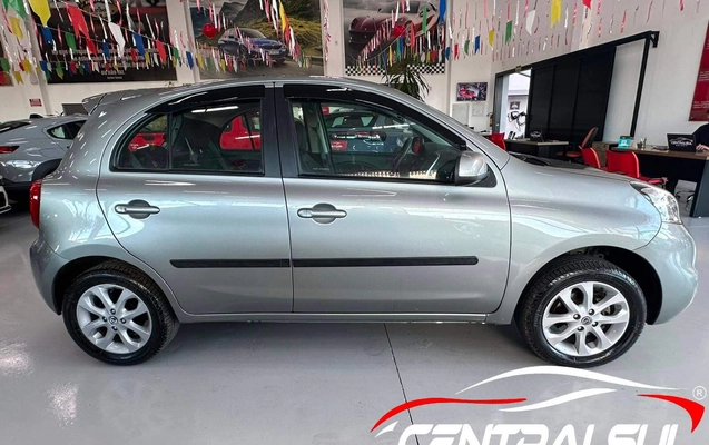 imagem-https://www.socarrao.com.br/sc-vehicle-images-prod/2820017/1788186634888-f57d5de6996d403b94ccffba188e83c1_1784837220893.jpg