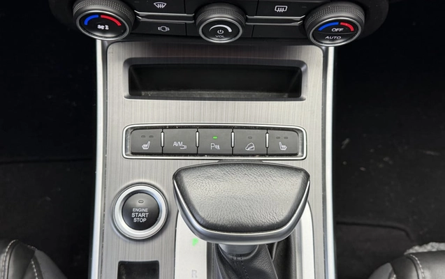 imagem-https://www.socarrao.com.br/sc-vehicle-images-prod/2820109/1784837997325-vehicle_image_1784837947_0e1cb75d71e04e8e4b15bf5b70241a64.jpeg
