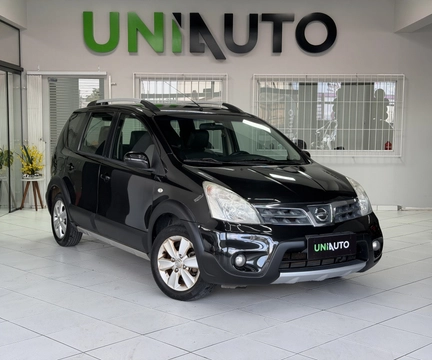 Nissan LIVINA 2014 Preto — foto 1 de 3