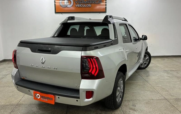 imagem-https://www.socarrao.com.br/sc-vehicle-images-prod/2820473/1786555116556-8305950_3_B_e363a870d9.jpeg