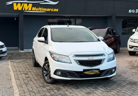 Chevrolet Onix 2015 Branco — foto 1 de 3