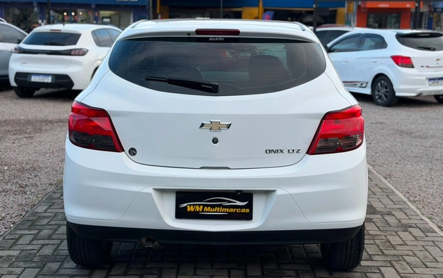 imagem-https://www.socarrao.com.br/sc-vehicle-images-prod/2820475/1784839334249-V2hhdHNBcHAgSW1hZ2UgMjAyNi0wNy0yMyBhdCAxNi40NC41OC5qcGVn.jpeg