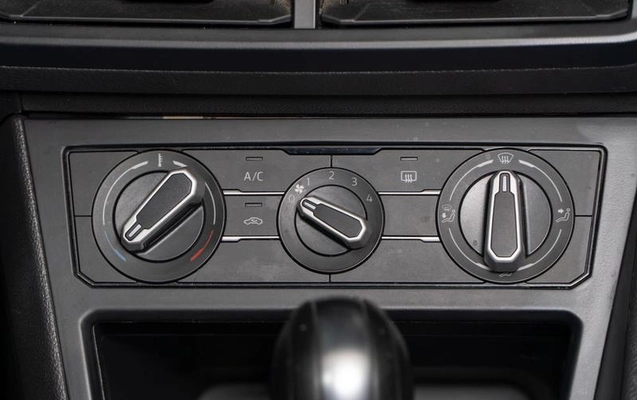 imagem-https://www.socarrao.com.br/sc-vehicle-images-prod/2820517/1786105633411-8275681_0_B_277f0e9470.jpeg