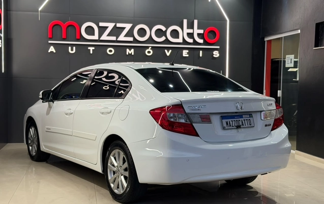imagem-https://www.socarrao.com.br/sc-vehicle-images-prod/2820636/1784839852080-003_4bfa973786d852e8329d79d73646b707.jpeg