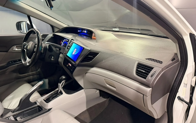 imagem-https://www.socarrao.com.br/sc-vehicle-images-prod/2820636/1784839852084-003_69b05366d257da39199ddefbfdca5436.jpeg