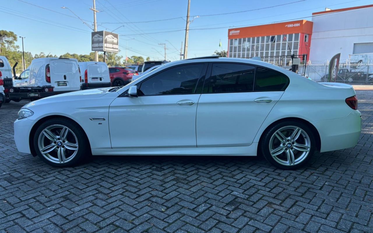 imagem-https://www.socarrao.com.br/sc-vehicle-images-prod/2820851/1784840626381-SU1HLTIwMjUwNTAyLVdBMDEzMy5qcGc.jpg