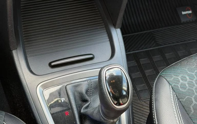 imagem-https://www.socarrao.com.br/sc-vehicle-images-prod/2820885/1784840780821-69436a624b587649f.jpeg