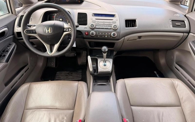 imagem-https://www.socarrao.com.br/sc-vehicle-images-prod/2821111/1786041352054-8310163_15_B_b718268c0f.jpeg