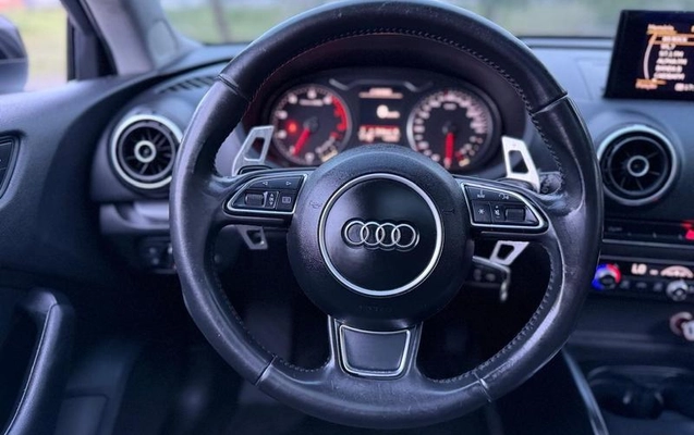 imagem-https://www.socarrao.com.br/sc-vehicle-images-prod/2821161/1787313583333-8307467_14_B_f7ce7df398.jpeg