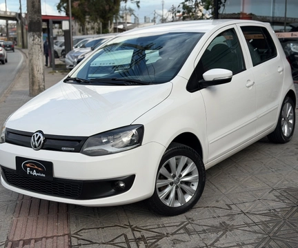 Volkswagen Fox 2014 Branco — foto 1 de 3