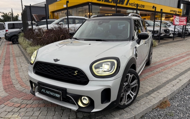 imagem-https://www.socarrao.com.br/sc-vehicle-images-prod/2821801/1788375782400-e60de7e1e43a4f1a81b3ea6c0c874bb3_1784845020593.jpg
