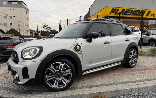 imagem-https://www.socarrao.com.br/sc-vehicle-images-prod/2821801/1788375782403-a753db3f9841416196a5e3309e292ead_1784845020608.jpg