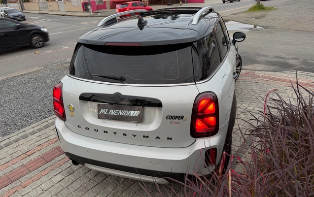 imagem-https://www.socarrao.com.br/sc-vehicle-images-prod/2821801/1788375782420-2af79517b9724f4aa2d25352a152b72e_1784845020667.jpg