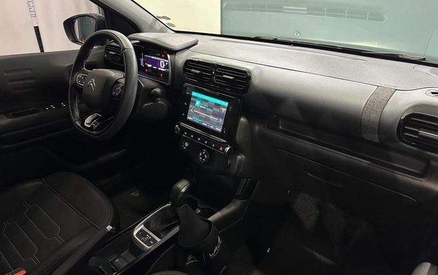 imagem-https://www.socarrao.com.br/sc-vehicle-images-prod/2821976/1789390077945-8308055_12_B_253ba80cf9.jpeg