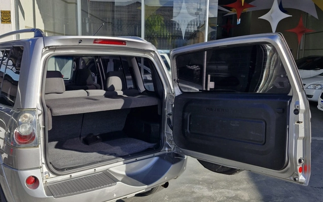 imagem-https://www.socarrao.com.br/sc-vehicle-images-prod/2822154/1784847021658-MTQuanBlZw.jpeg
